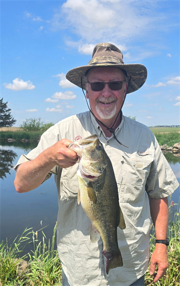 DOUGLAS FARRELL's Largemouth Bass 20inch, 05-27-26