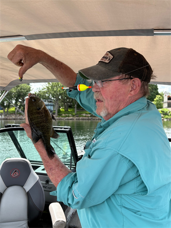 TERRY REEG's Bluegill 10.12inch