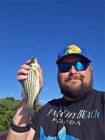 Aaron Theisen's Yellow Bass 11inch, 06-17-26
