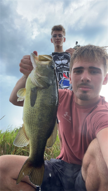 IAN LOGAN's Largemouth Bass 20inch, 08-30-26