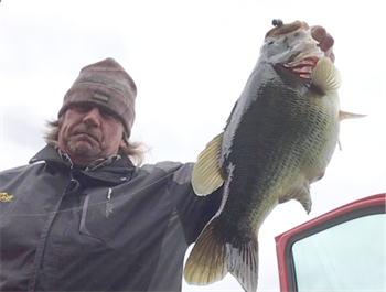 Lonnie Terfehn's Largemouth Bass 20inch, 04-24-22