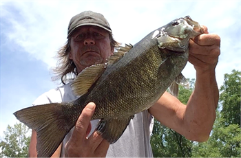 Lonnie Terfehn's Smallmouth Bass 21inch, 08-12-22