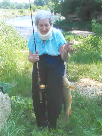 Elida Nelson's Silver Redhorse 23inch, 06-03-23