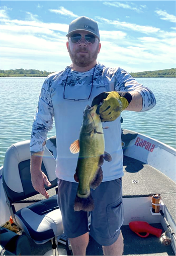 DUSTIN HOOVER's Yellow Bullhead 16inch, 09-15-24