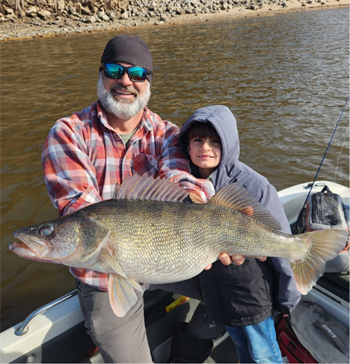 Nicholas BENSON's Walleye 27.5inch