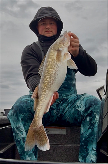 LUCAS NOLLAR's Walleye 27inch, 03-26-26