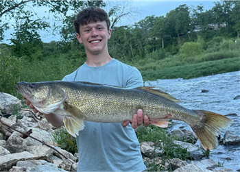 GRANT GASSMAN's Walleye 32.75inch, 05-27-26